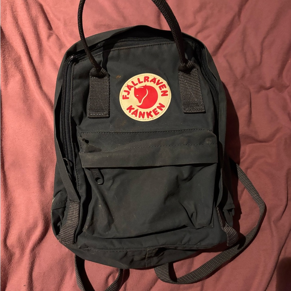 Fjallraven Black Backpack with Iconic Design